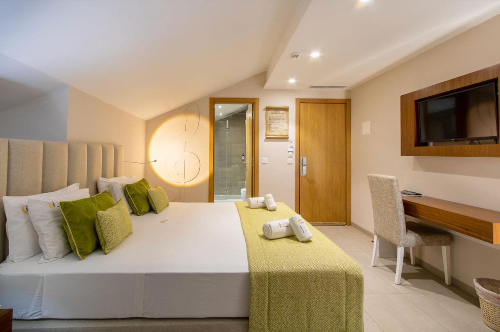 Luna Boutique Hotel Mindelo Exterior photo